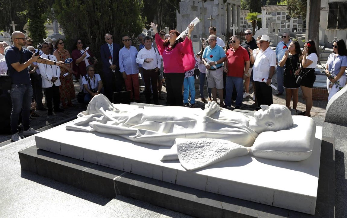 Los homenajes por el 72 aniversario de la muerte de Manolete, en imágenes