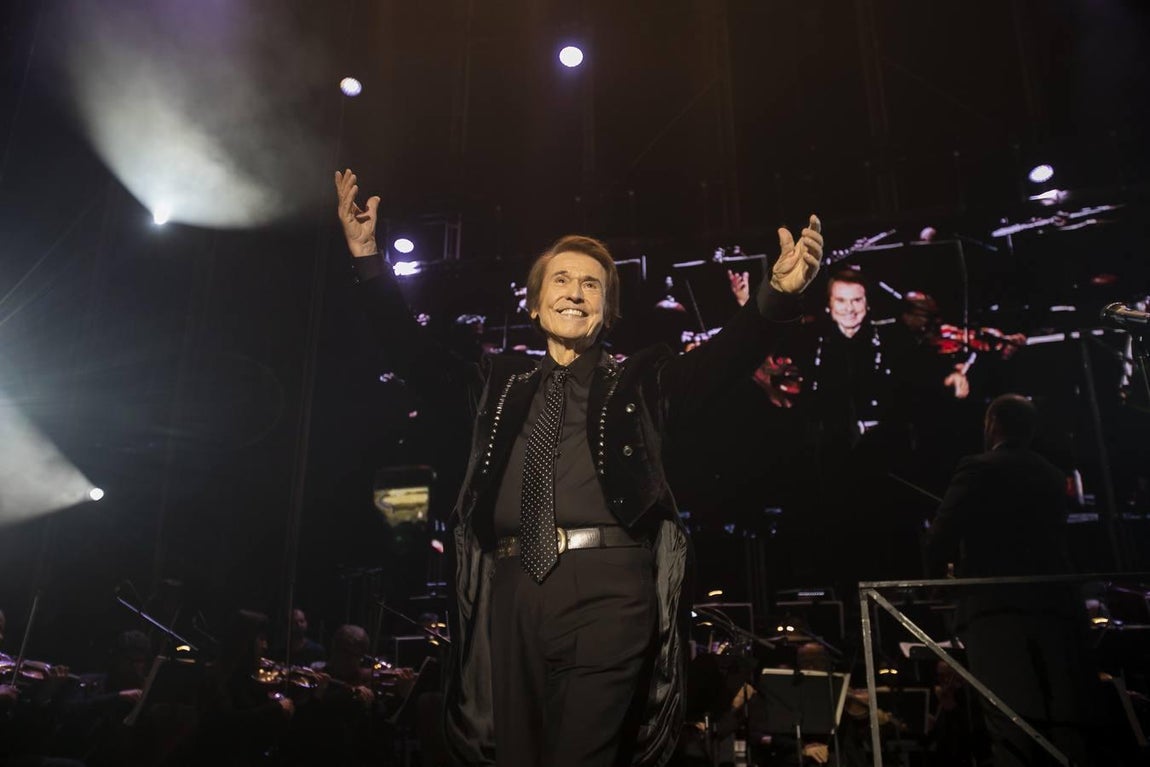 El concierto de Raphael en Córdoba