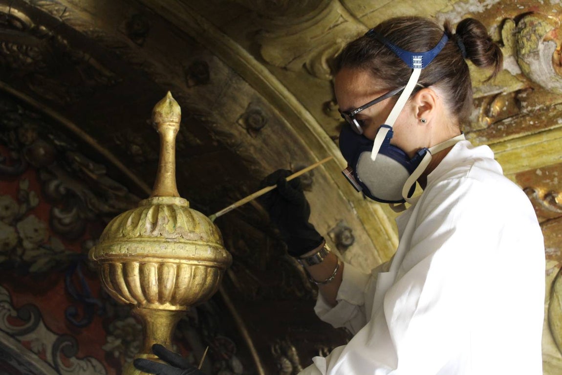 Restauración del retablo del santuario de Consolación de Utrera