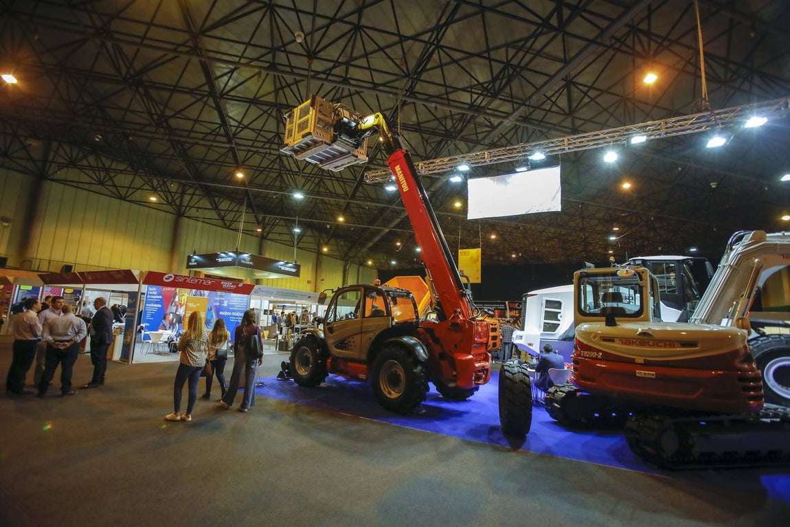 Crónica gráfica del III Salón Internacional de la Minería, que tiene lugar en Sevilla