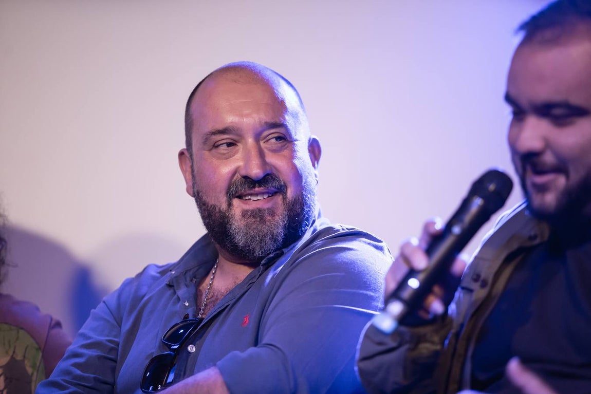 Homenaje a Manolo Santader y Juan Carlos Aragón en «El Falla en Sevilla 2020»