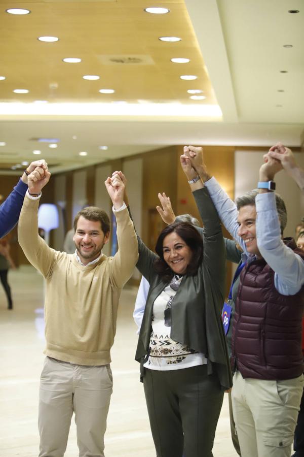 La noche de las elecciones en Córdoba  del PP, en imágenes