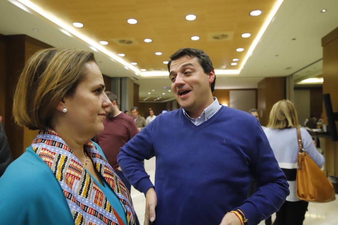 La noche de las elecciones en Córdoba  del PP, en imágenes