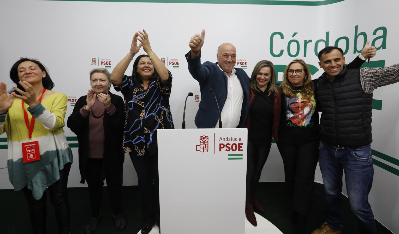La noche de las elecciones generales en Córdoba para el PSOE, en imágenes