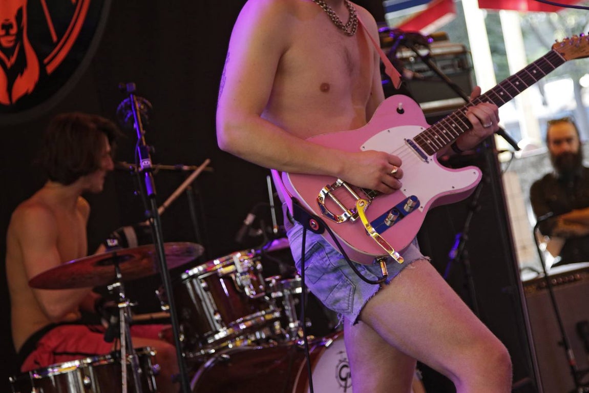 La música del mañana resuena en Sevilla