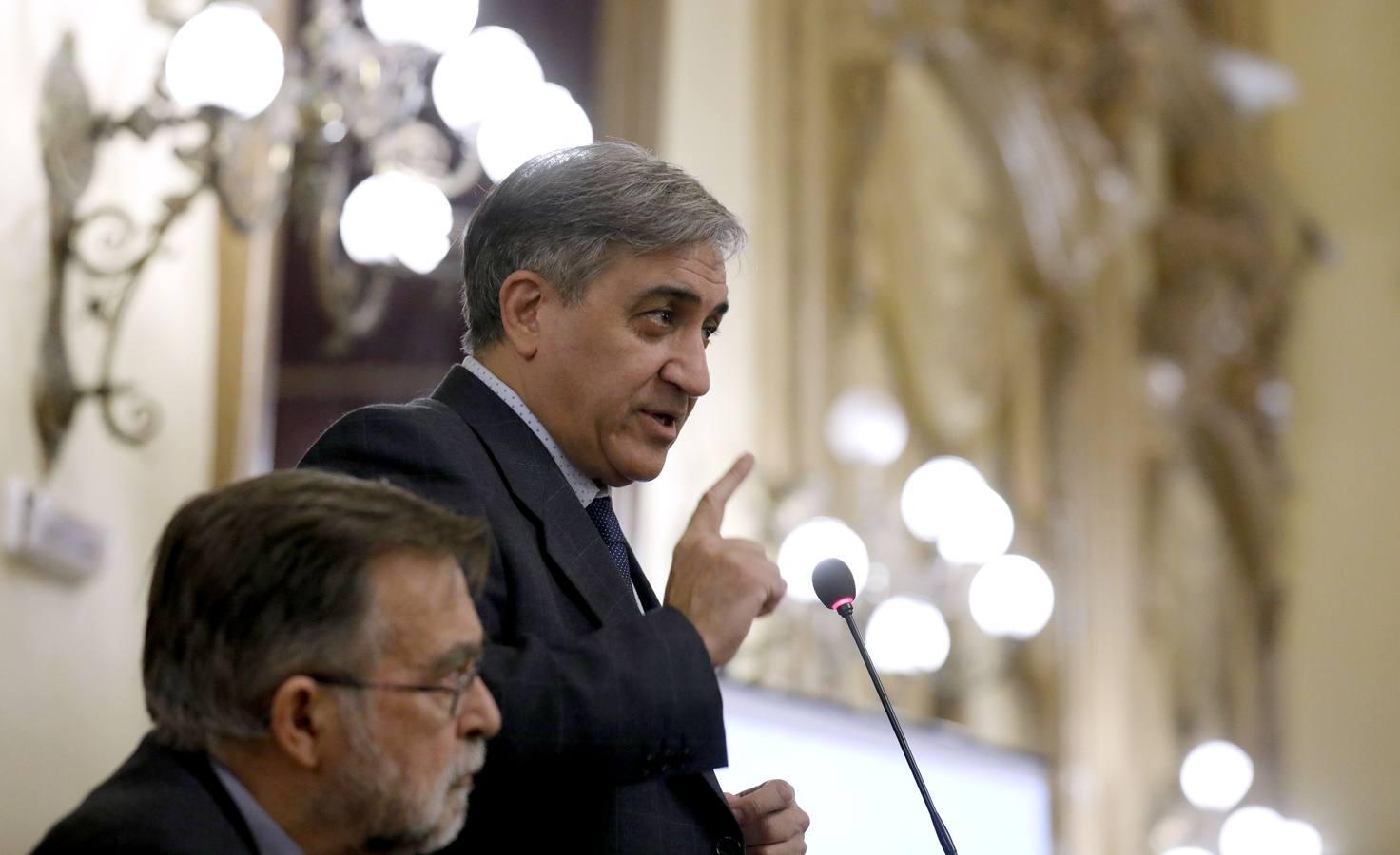 José Luis Corral: «Abderramán III fue un hombre frustrado, ensimismado y encerrado en Medina Azahara»