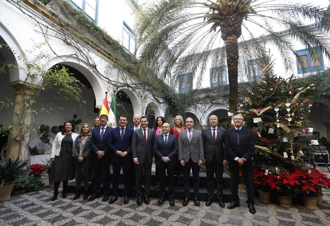 La reunión del Consejo de Gobierno de la Junta en Córdoba, en imágenes