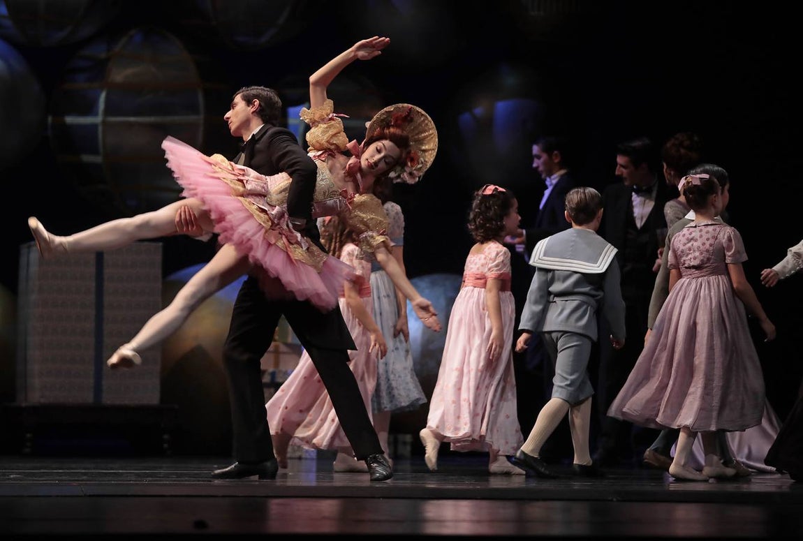 «El Cascanueces» de la Compañía Nacional de Danza, en imágenes