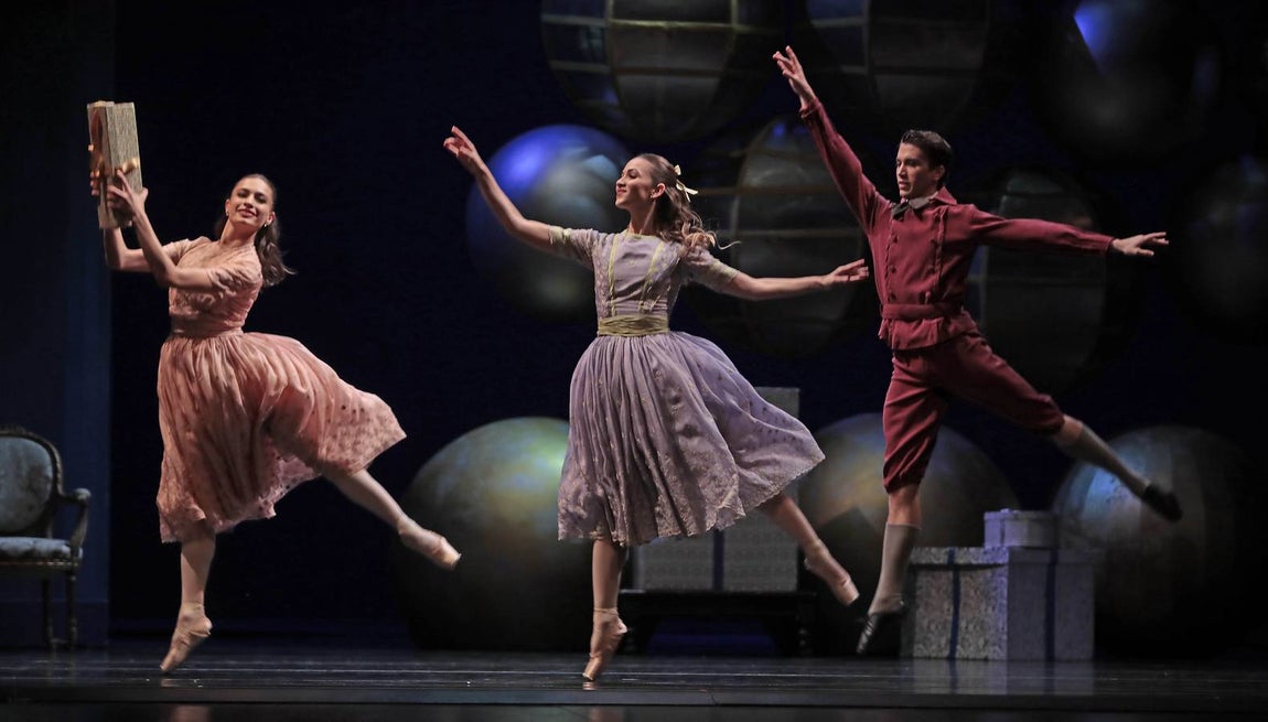 «El Cascanueces» de la Compañía Nacional de Danza, en imágenes