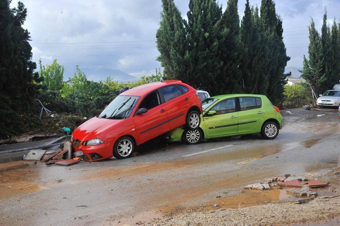 Así ha devastado una brutal tromba de agua la localidad malagueña de Campanillas