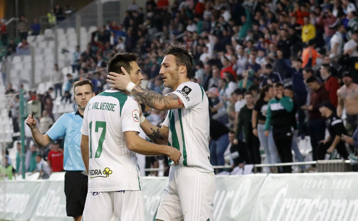 Las mejores jugadas del Córdoba CF-Yeclano, en imágenes