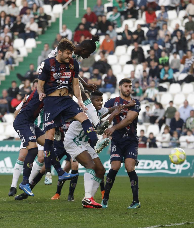 Las mejores jugadas del Córdoba CF-Yeclano, en imágenes
