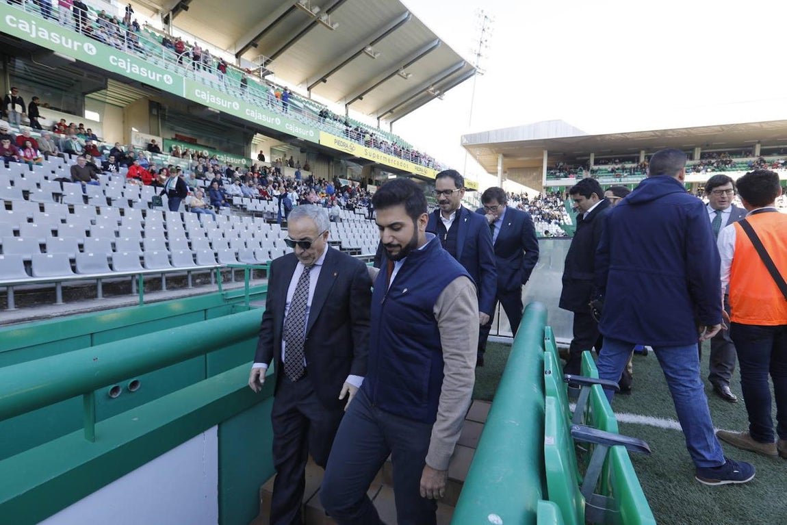 El ambiente en la grada del Córdoba-Yeclano, en imágenes