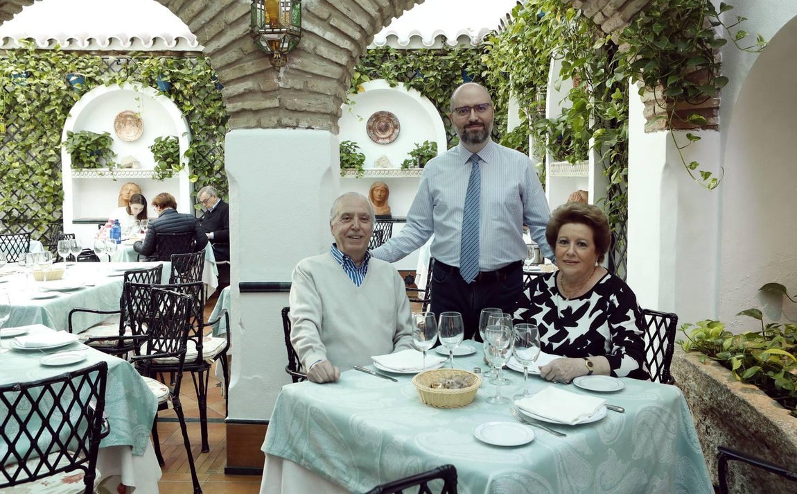 El Churrasco, templo de la cocina tradicional de Córdoba, en imágenes