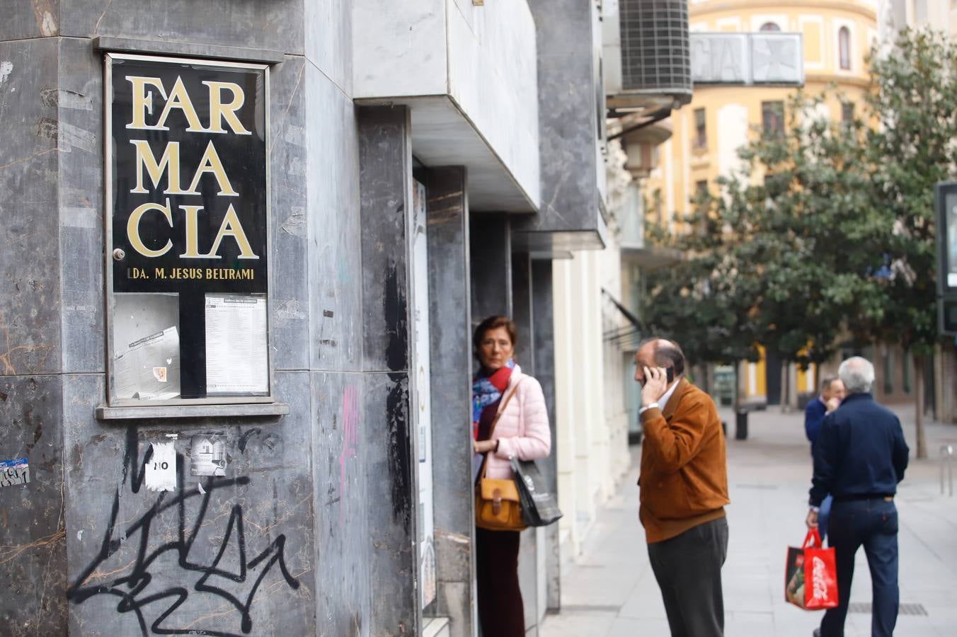 Comercios cerrados y calles vacías por el coronavirus en Córdoba