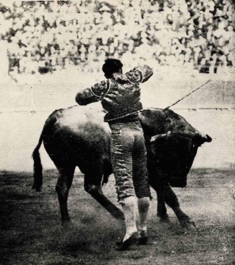 Joselito «El Gallo» toreando