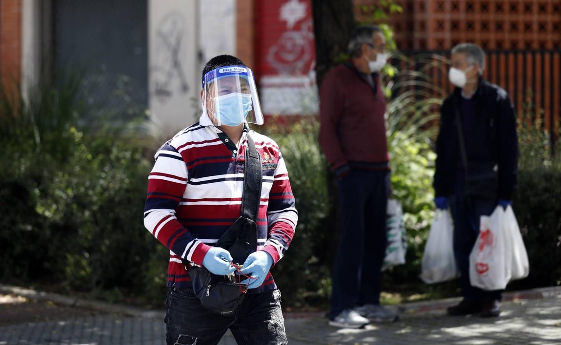 El barrio de Poniente de Córdoba durante el confinamiento, en imágenes