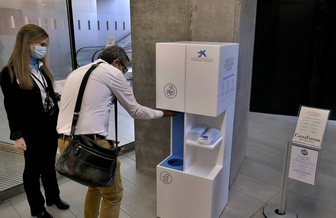 La reapertura del CaixaForum Sevilla, en imágenes