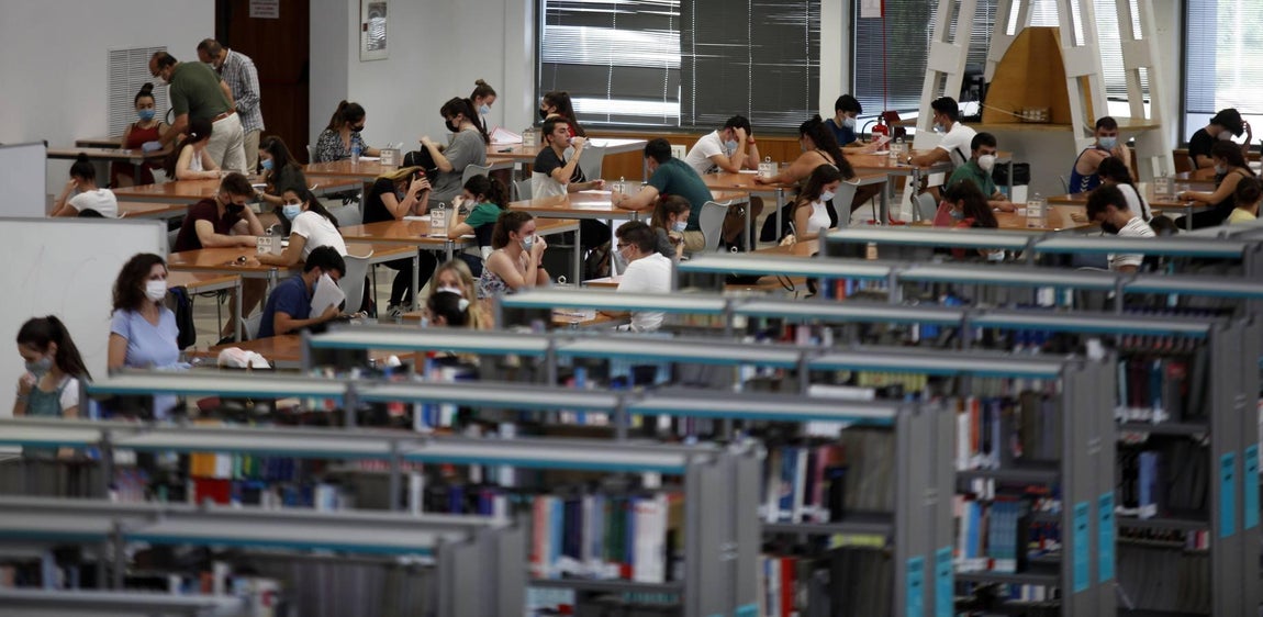 ¿Has hecho la Selectividad 2020 en la Universidad Pablo de Olavide de Sevilla? Búscate aquí