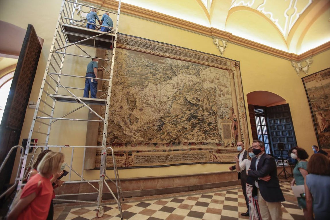 Vuelve a poder visitarse el Salón de los Tapices del Real Alcázar de Sevilla