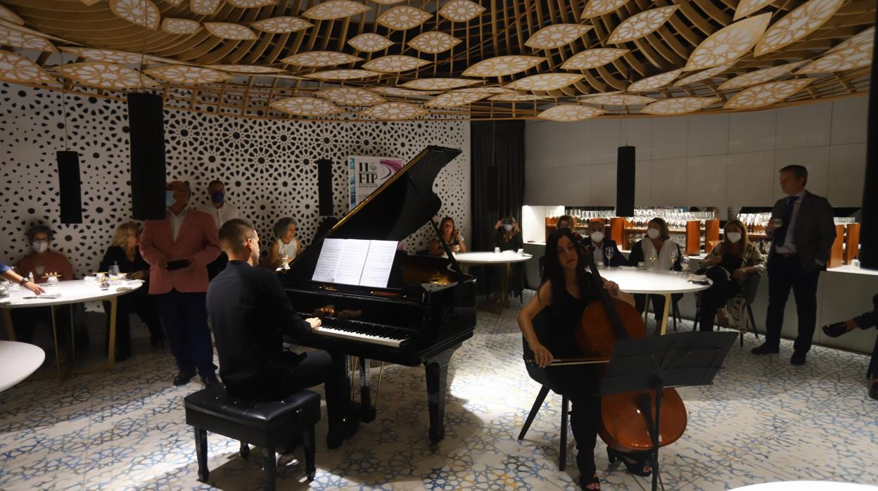 El concierto del Festival Guadalquivir en el restaurante Noor de Córdoba, en imágenes