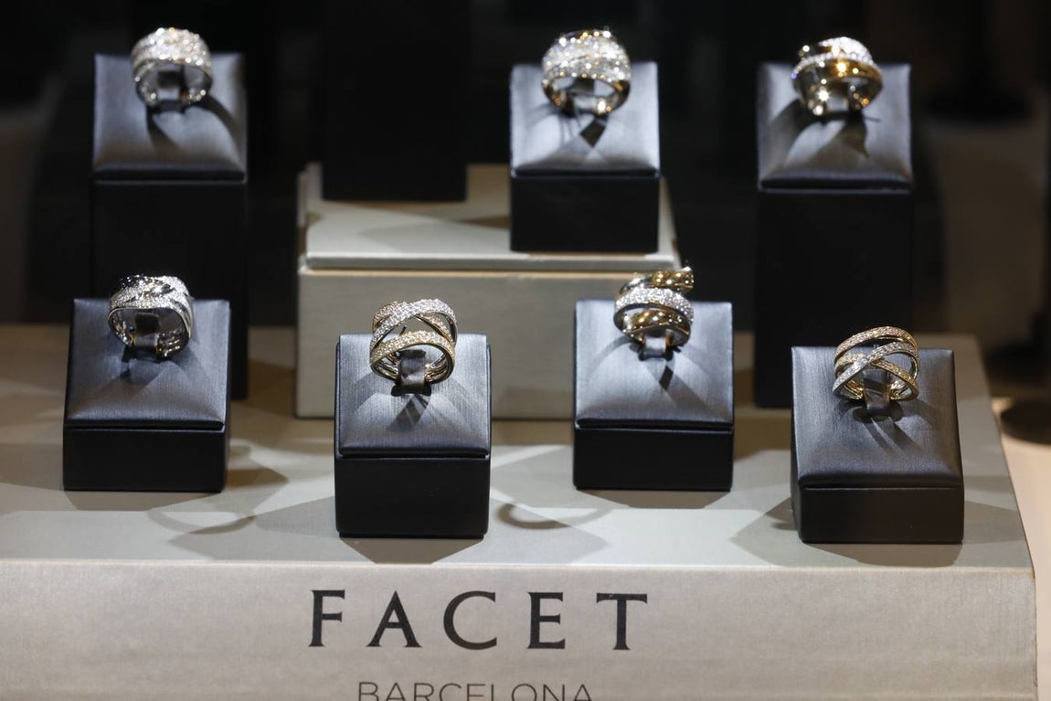 En imágenes, la inauguración en Córdoba de la empresa de joyería Facet