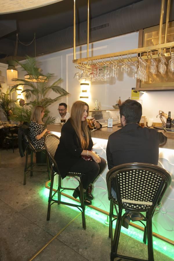 En imágenes, la última noche en la hostelería cordobesa antes del cierre a las 10