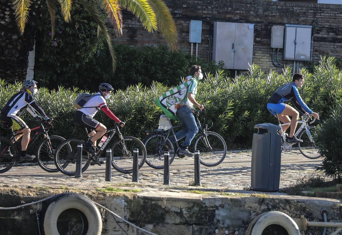 Victoria bética en la regata sevillana