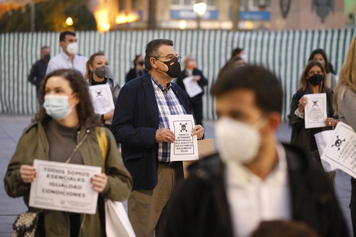 La protesta de los comerciantes del Centro de Córdoba, en imágenes