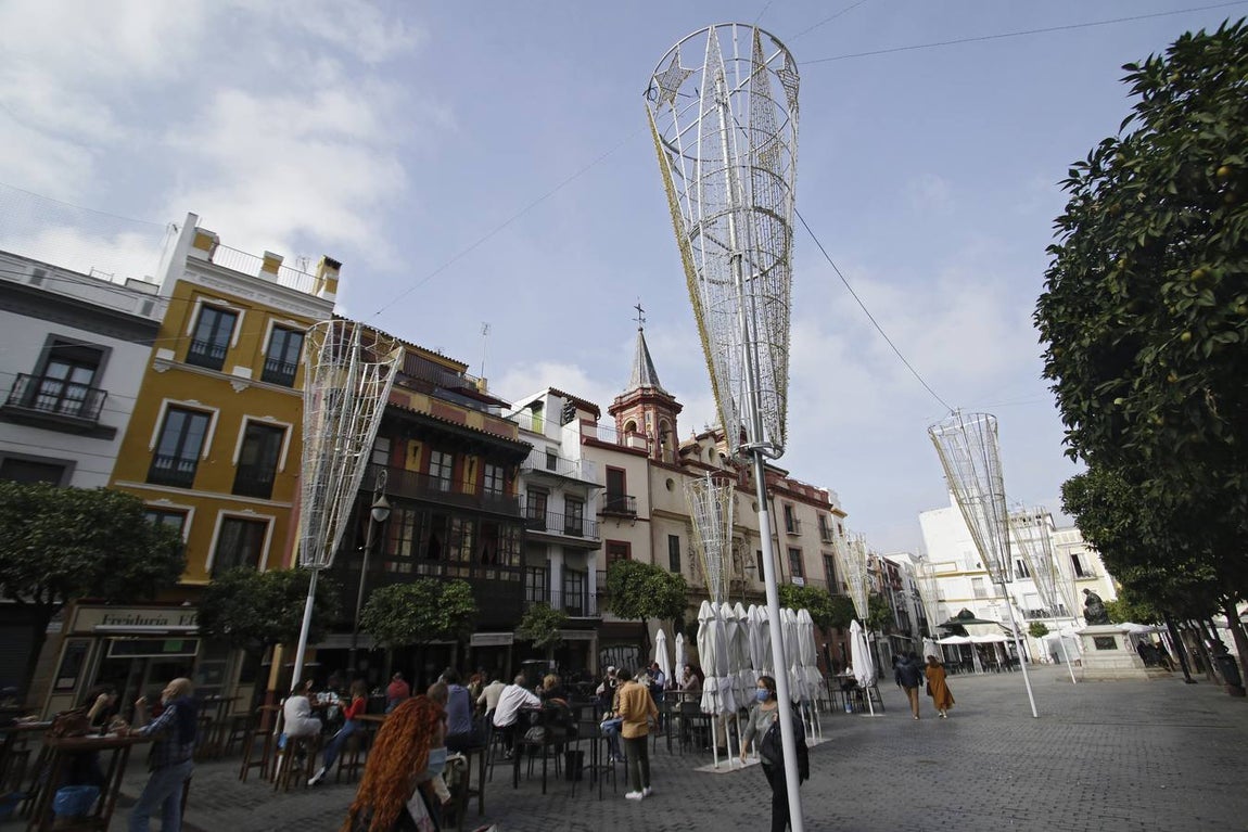 Fotogalería: El alumbrado navideño, listo para cobrar vida
