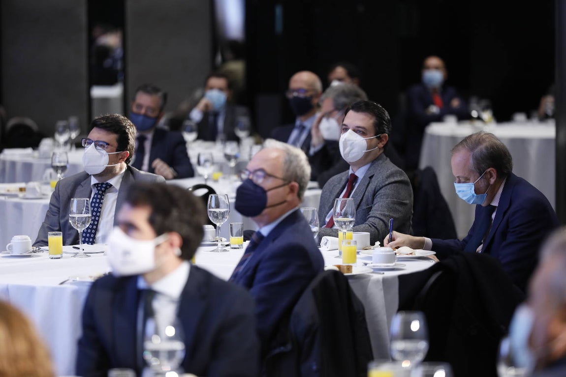 En imágenes, los asistentes a La Mirada Económica de ABC Córdoba
