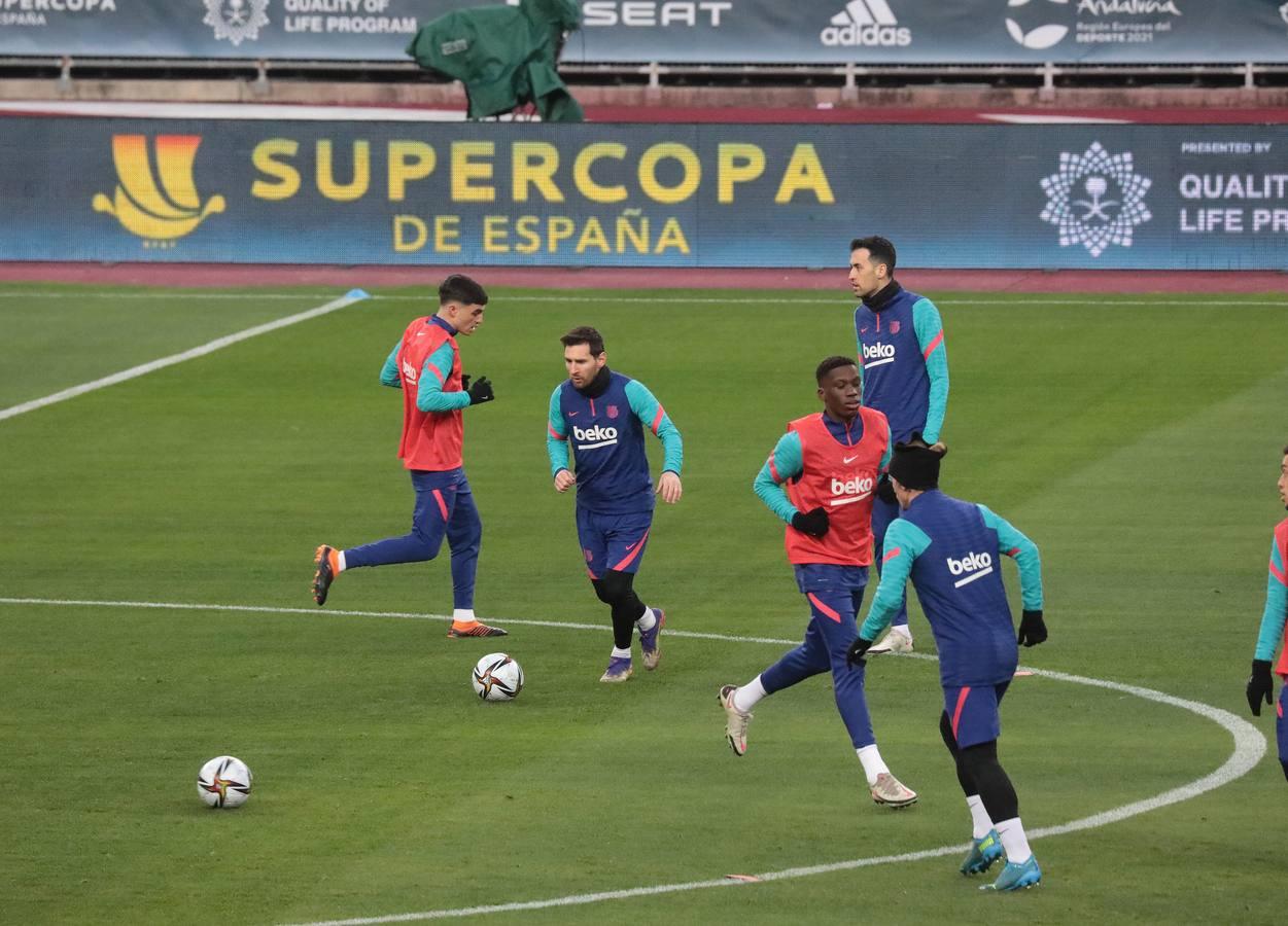 El Barcelona se prepara para la final de la Supercopa de España en Sevilla