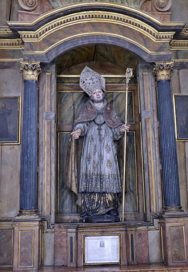 Los tesoros ocultos de la parroquia de Santa Cruz en Sevilla