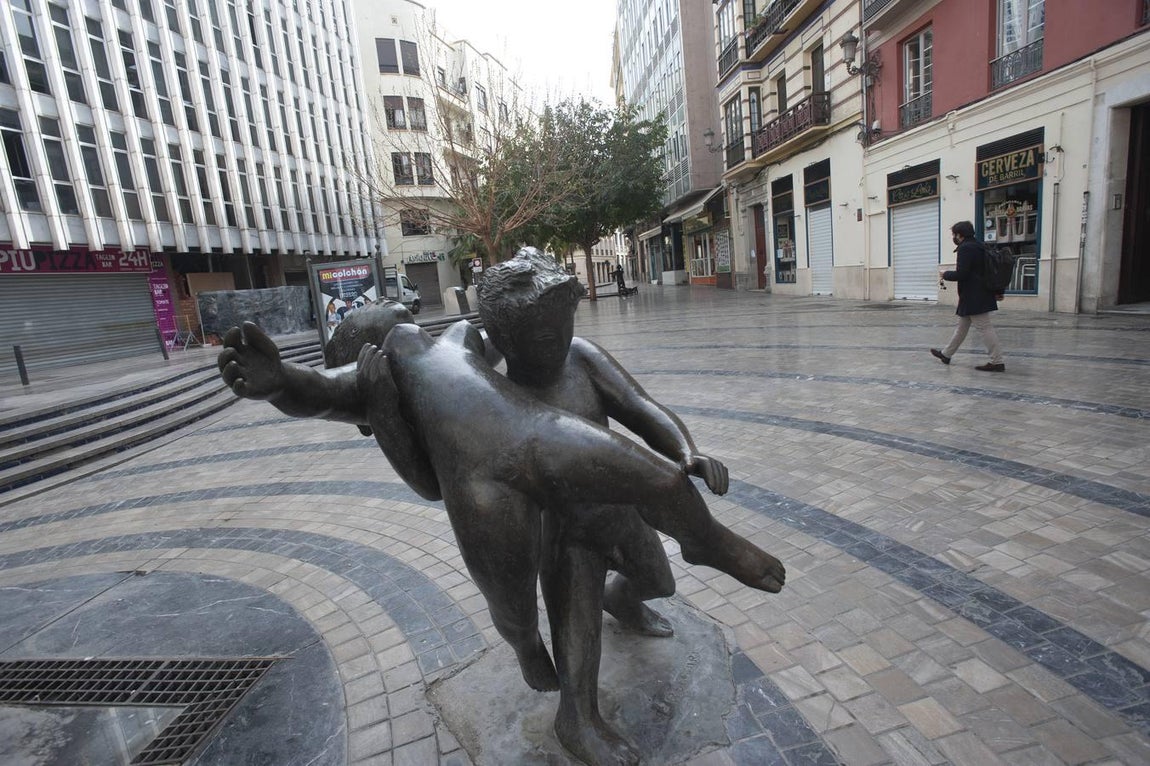En imágenes: Málaga cierra todo el comercio no esencial