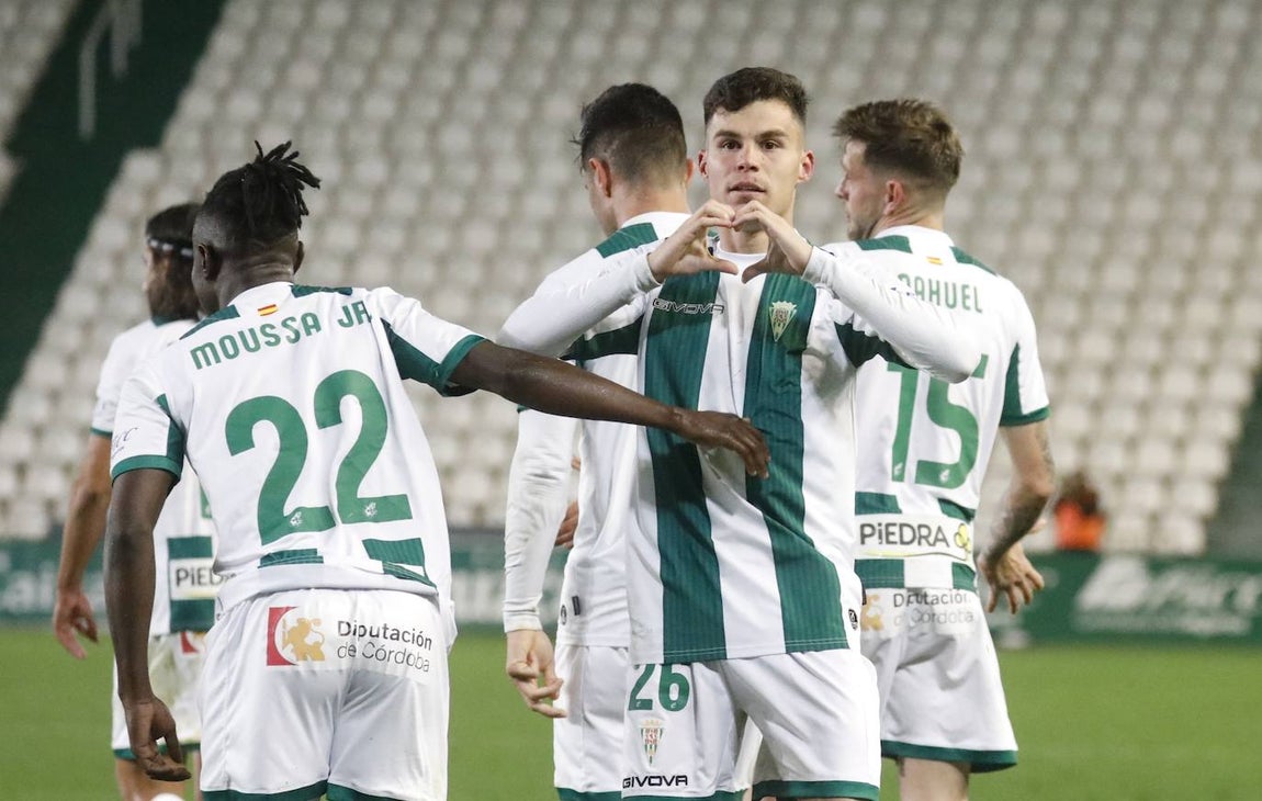 En imágenes, las mejores jugadas del Córdoba CF - Linares