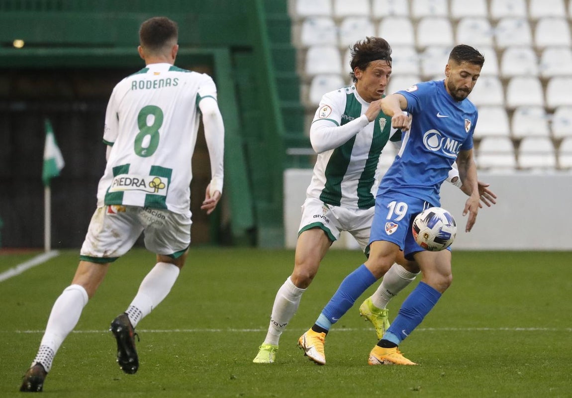 En imágenes, las mejores jugadas del Córdoba CF - Linares