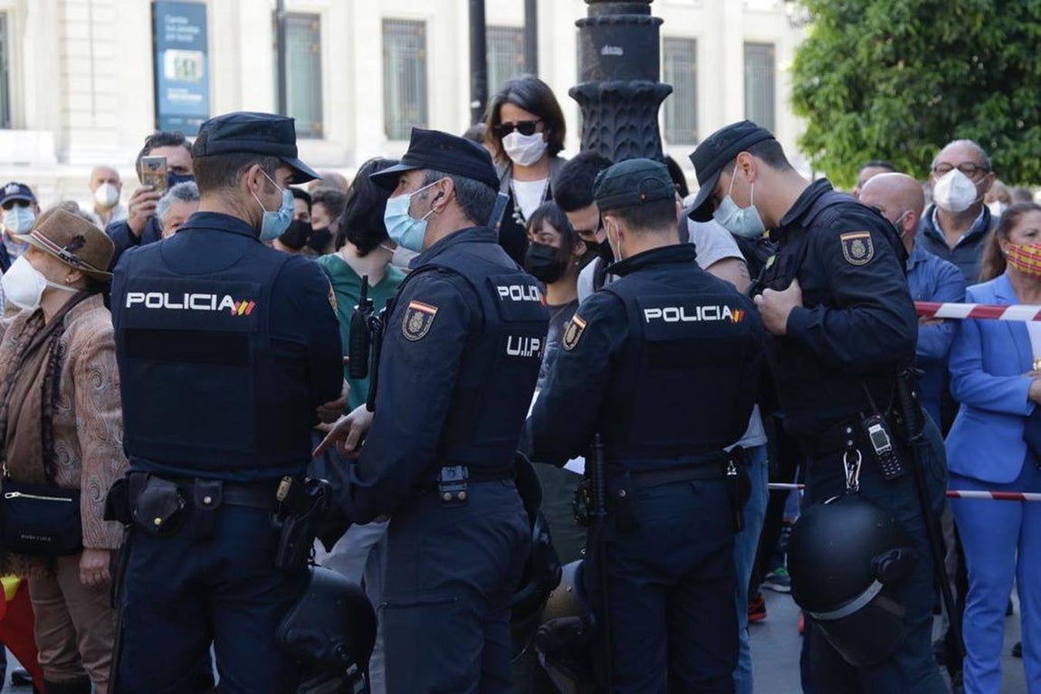 Acto de Vox en la Plaza Nueva de Sevilla