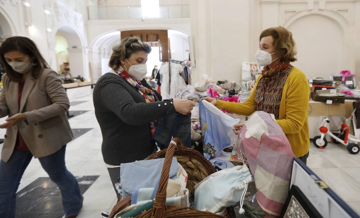 El Baratillo de Adevida en el Oratorio San Felipe Neri, en imágenes
