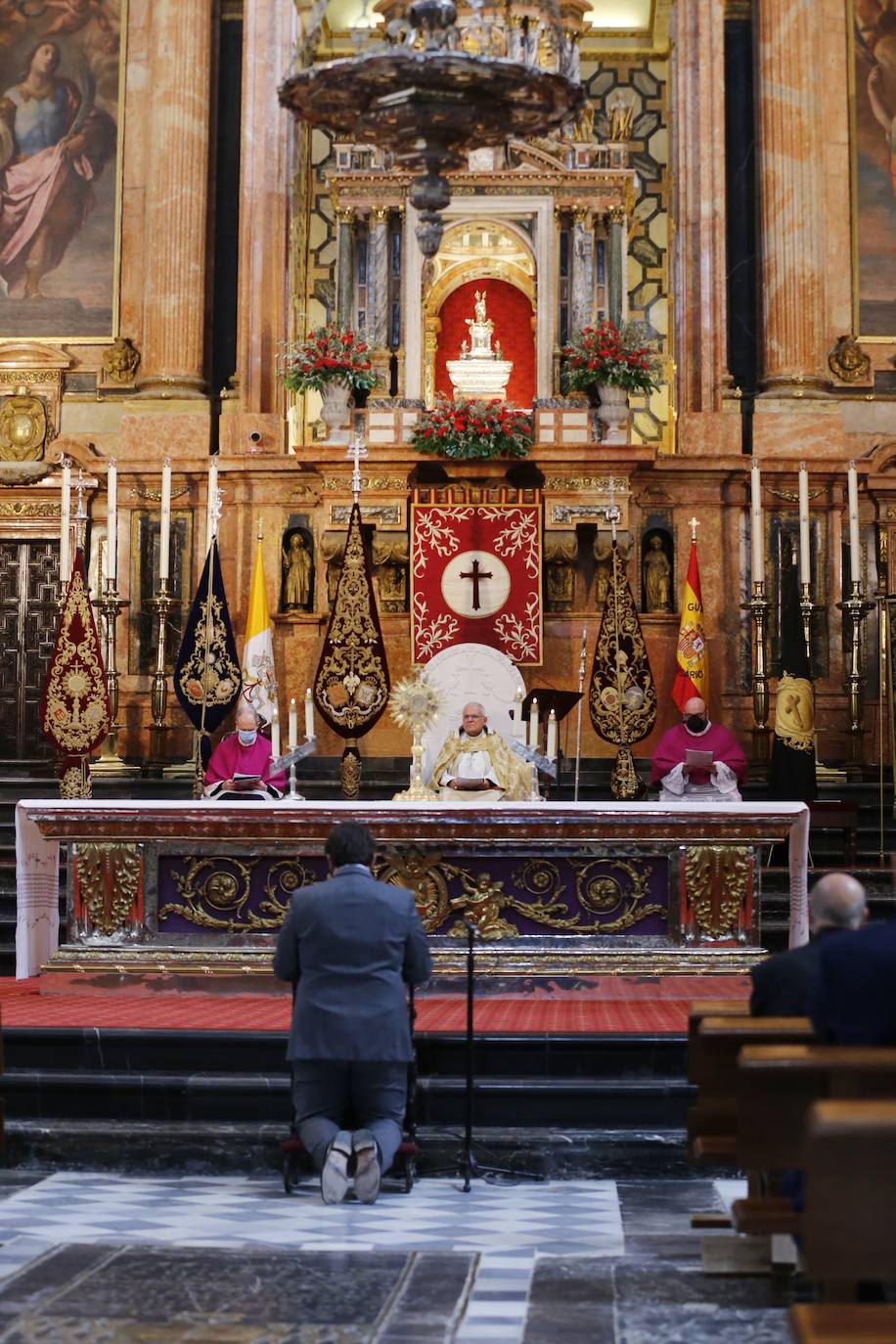 Semana Santa de Córdoba 2021 | Las imágenes del acto conjunto del Lunes Santo en la Catedral