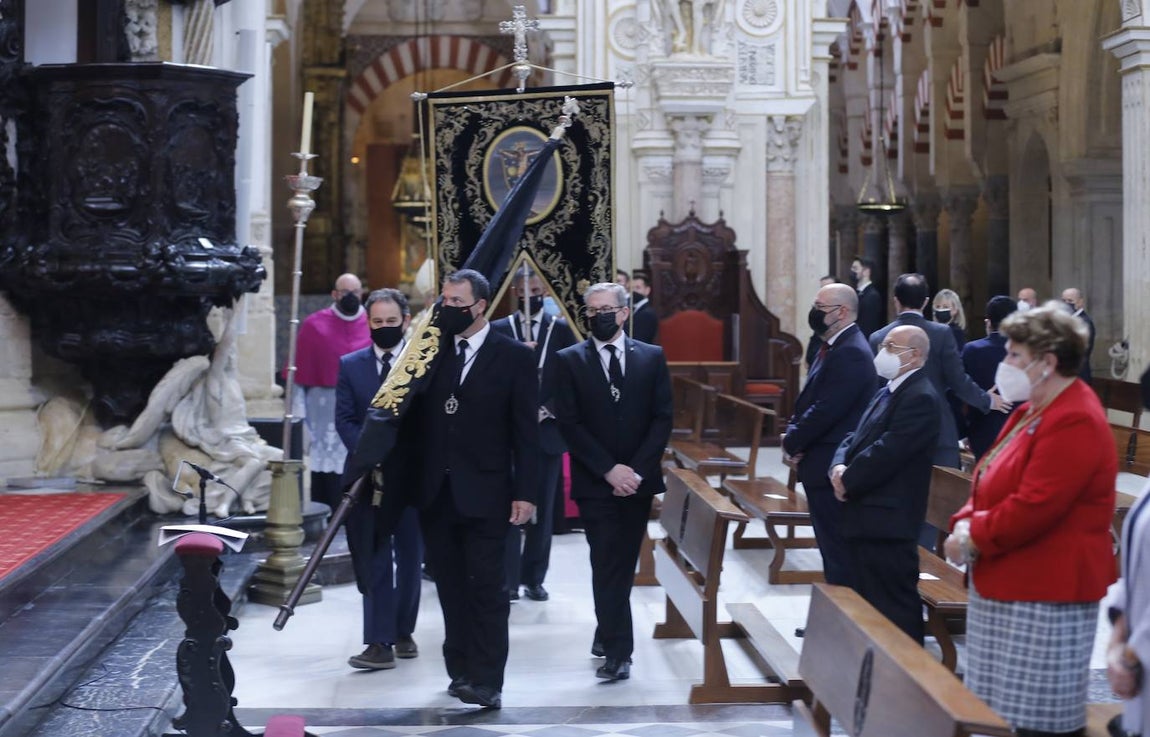 Semana Santa de Córdoba 2021 | Las imágenes del acto conjunto del Lunes Santo en la Catedral