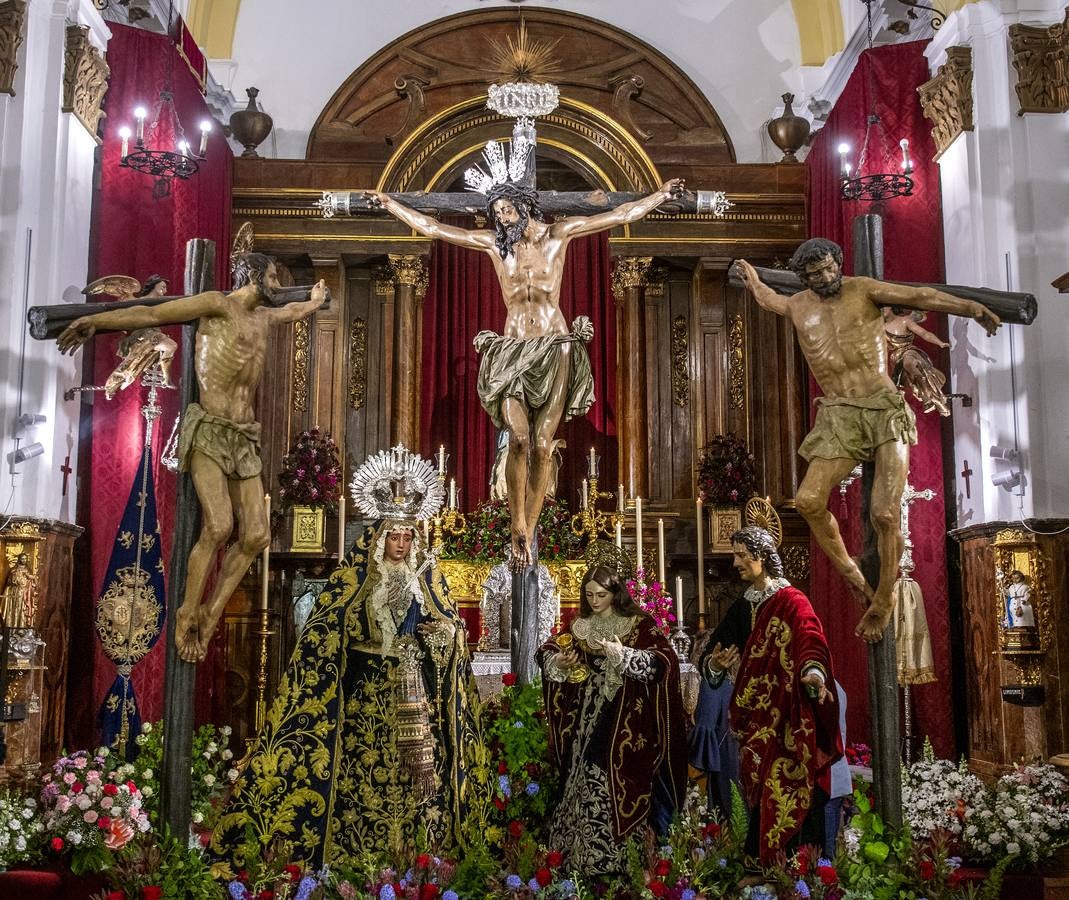 Semana Santa de Sevilla 2021: las imágenes de Monserrat en el Viernes Santo