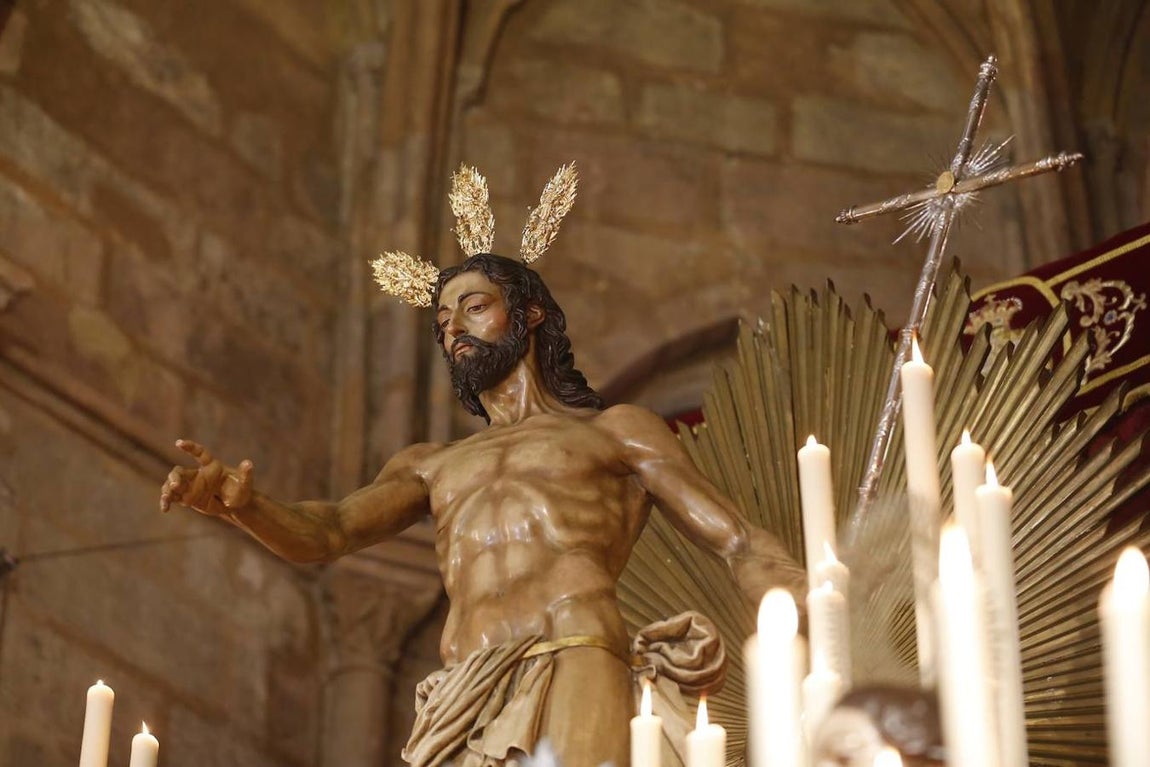 Semana Santa de Córdoba 2021 | Las imágenes del Resucitado