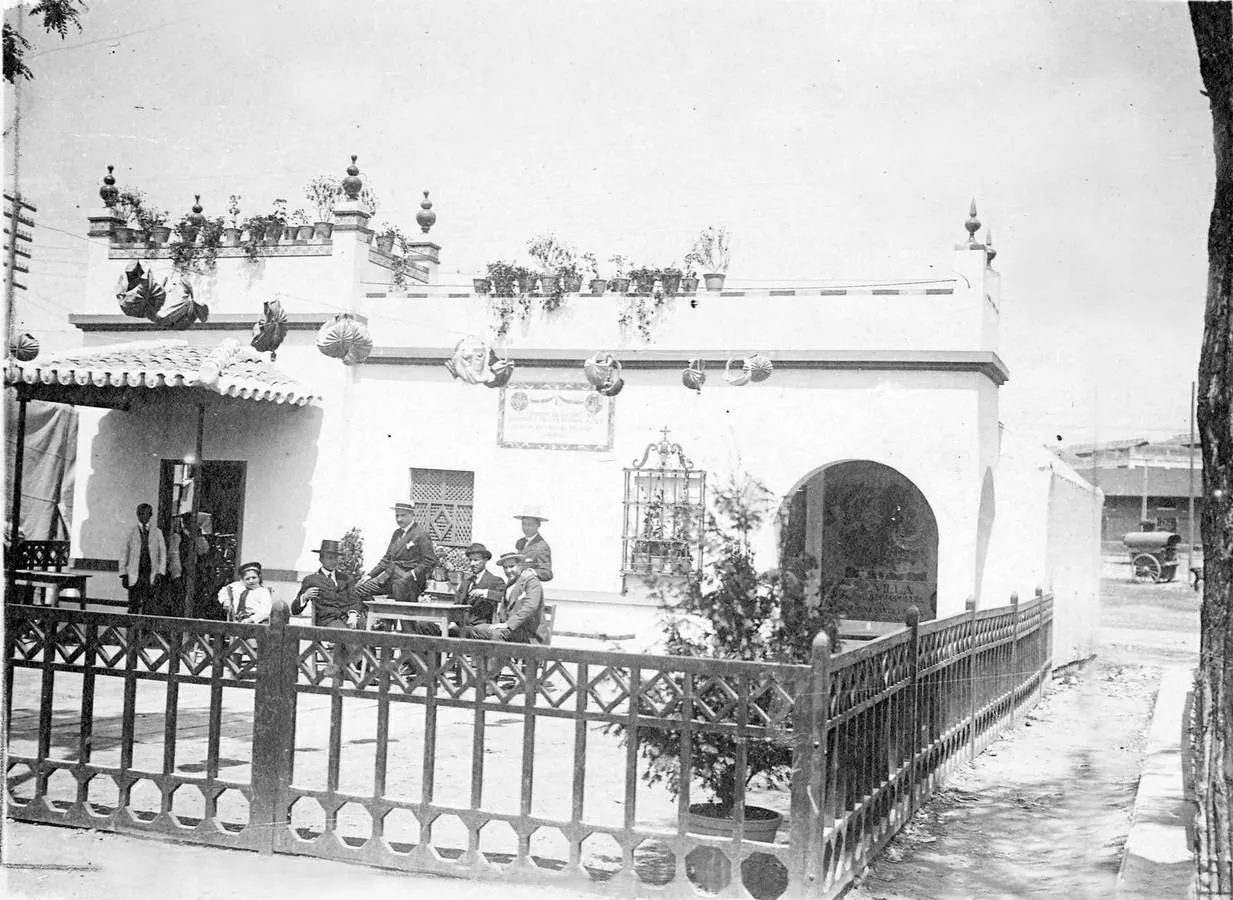 Caseta del Ateneo en Feria de Abril de Sevilla de 1917