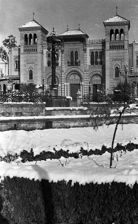 Nevada en Sevilla. Año 1954