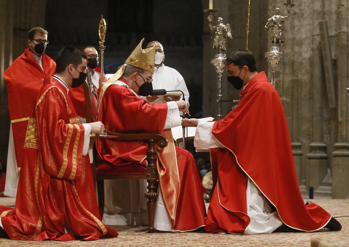 Última ordenación de sacerdotes de Monseñor Asenjo en Sevilla