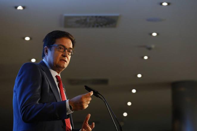 En imágenes, el presidente de Paradores, en la Mirada Económica de ABC Córdoba