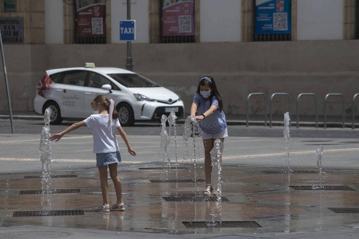 La primera jornada de la ola de calor en Córdoba, en imágenes