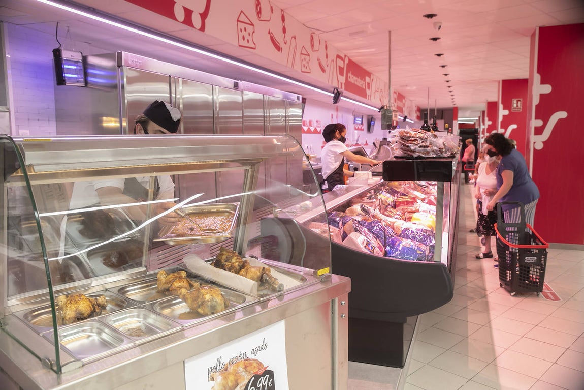 El nuevo supermercado de Cash Más Ahorro en Córdoba, en imágenes