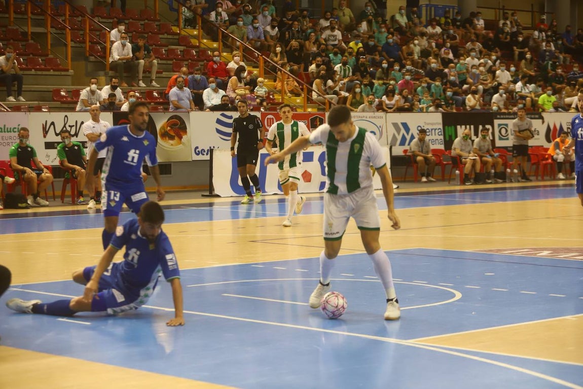 El partido de presentación del Córdoba Patrimonio, en imágenes