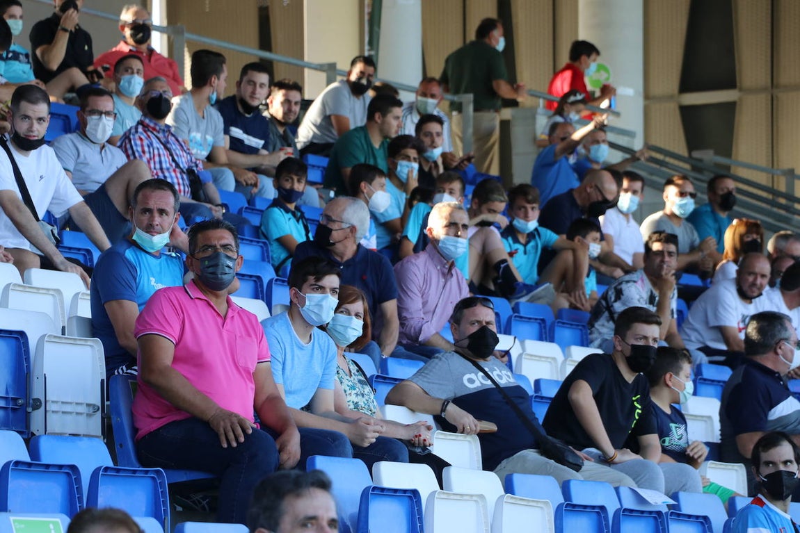 Las mejores imágenes del Ciudad de Lucena - Recreativo de Huelva